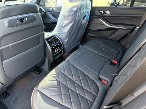 New 2026 BMW X5 xDrive40i w/ M Sport Package image 15