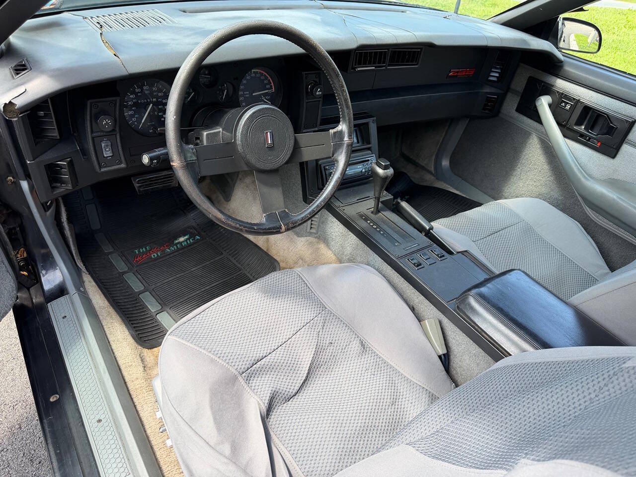 Used 1989 Chevrolet Camaro IROC-Z RWD image 21