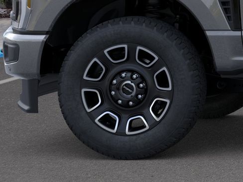 New 2026 Ford F250 Platinum AWD/4WD image 19