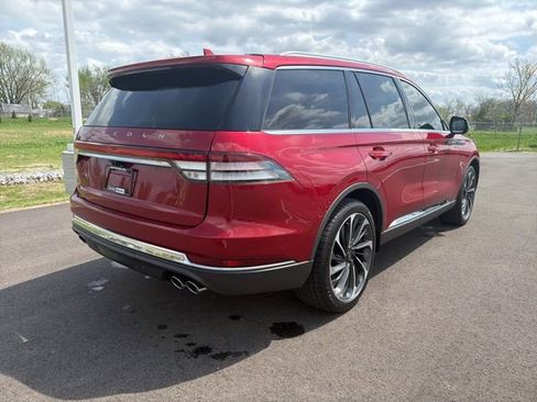 Used 2020 Lincoln Aviator Reserve w/ Equipment Group 202A image 8