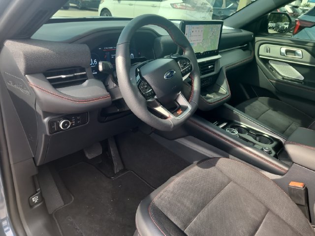 Used 2025 Ford Explorer ST w/ Sun And Sound Package RWD image 19