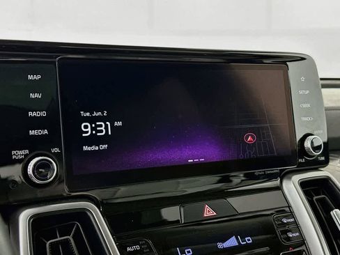 Used 2023 Kia Sorento S w/ Panoramic Sunroof Package FWD image 17