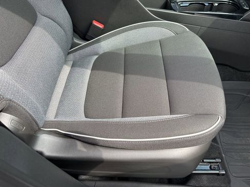 Used 2026 Chevrolet TrailBlazer LT w/ Convenience Package image 47