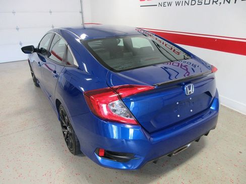 Used 2021 Honda Civic Sport image 12