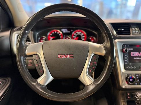 Used 2013 GMC Acadia SLT image 26