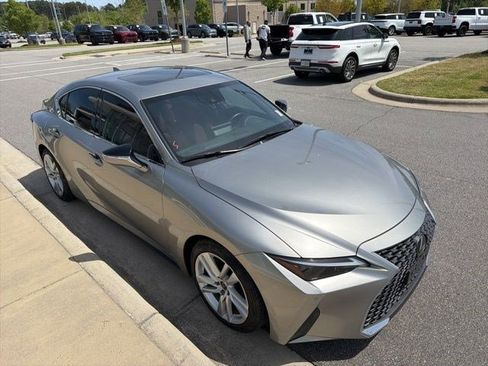 Used 2023 Lexus IS 300 w/ Comfort Package image 8