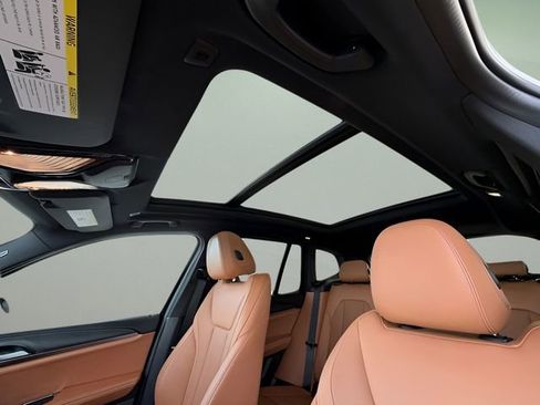 Used 2023 BMW X3 sDrive30i w/ M Sport Package image 32