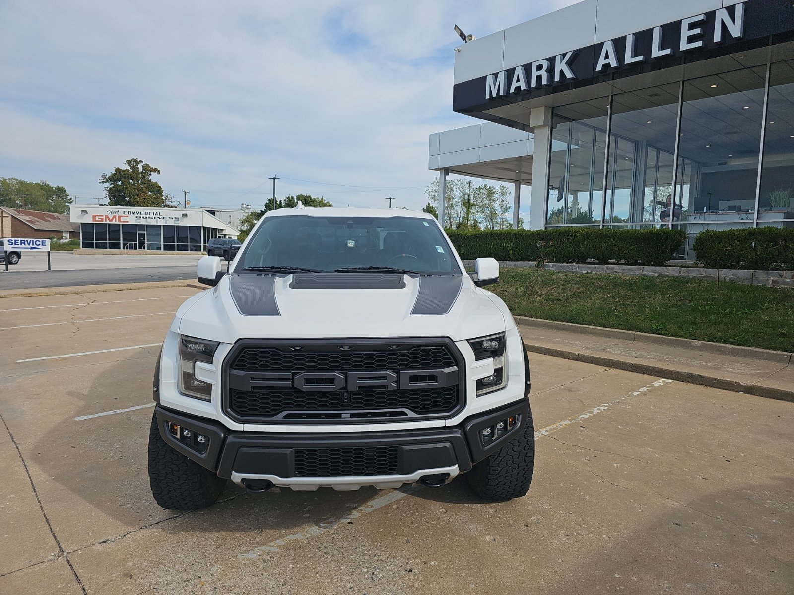 Used 2020 Ford F150 Raptor w/ Equipment Group 802A Luxury AWD/4WD image 8