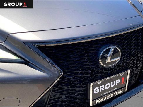 Used 2022 Lexus LS 500 F Sport w/ Accessory Package (Z2) RWD image 29