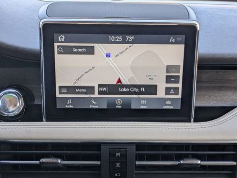 Used 2022 Lincoln Corsair Reserve w/ Luxury Package image 29