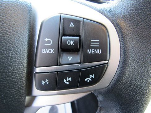 Used 2023 Ford Explorer XLT w/ Equipment Group 202A AWD/4WD image 14
