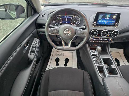 Used 2025 Nissan Sentra SV w/ All-Weather Package FWD image 15