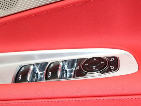 Used 2023 Chevrolet Corvette Stingray Preferred Conv w/ Z51 Performance Package RWD image 38
