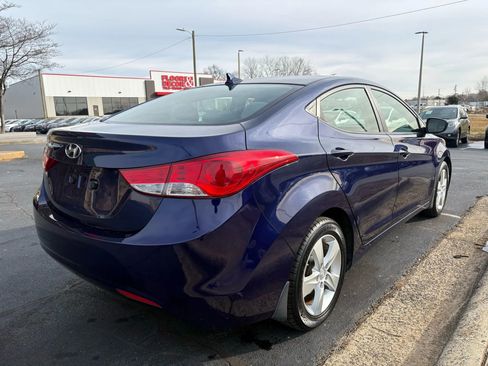 Used 2012 Hyundai Elantra GLS w/ Preferred Pkg 3 image 7