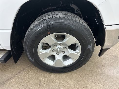 Used 2022 RAM 1500 Big Horn image 15