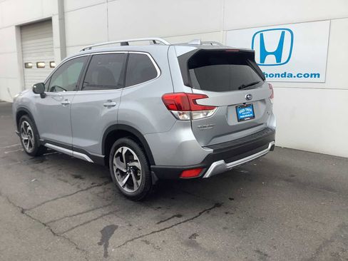 Used 2022 Subaru Forester Touring w/ Popular Package #3 image 4