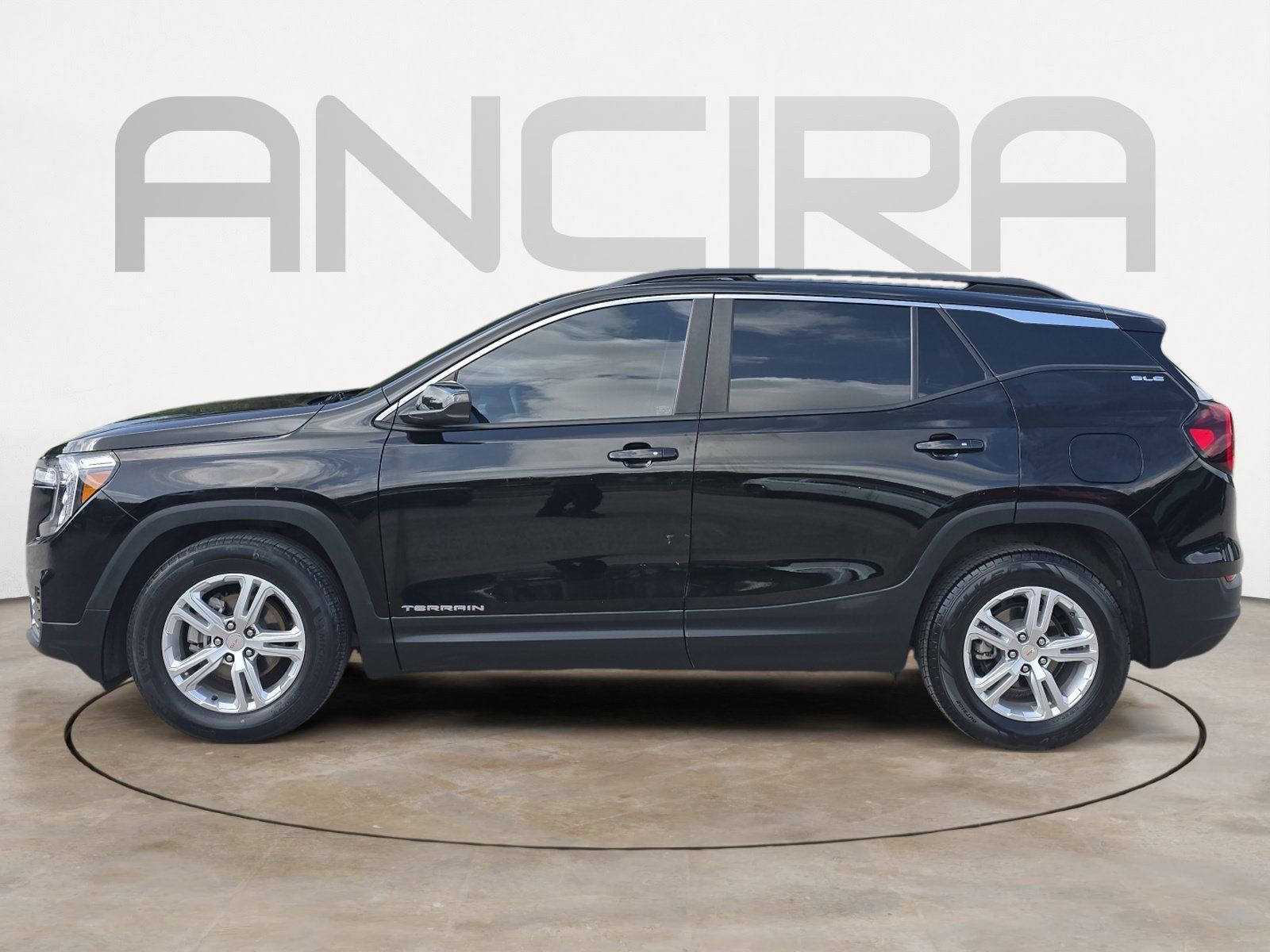 Used 2022 GMC Terrain SLE w/ Driver Convenience Package FWD image 7