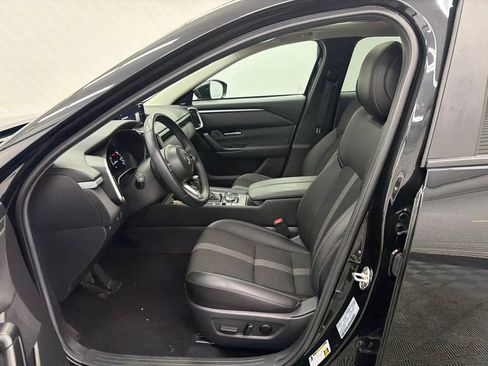 Used 2025 MAZDA CX-50 AWD 2.5 S w/ Premium Package image 9