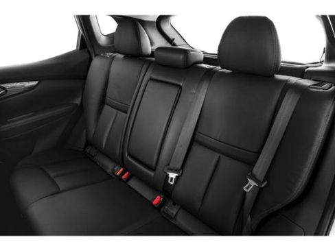 Used 2019 Nissan Rogue Sport S FWD image 16