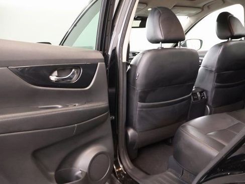 Used 2020 Nissan Rogue SL w/ Premium Package image 27