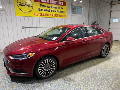 Used 2018 Ford Fusion SE w/ Fusion SE Technology Package FWD image 1