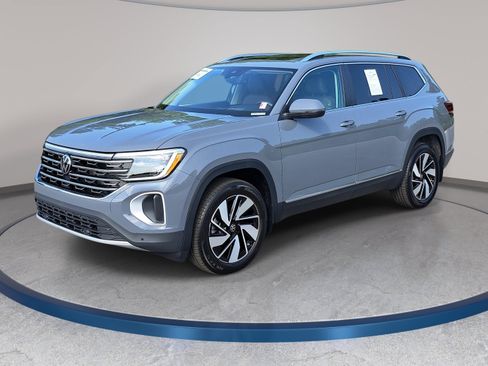 Used 2026 Volkswagen Atlas SEL AWD/4WD image 1