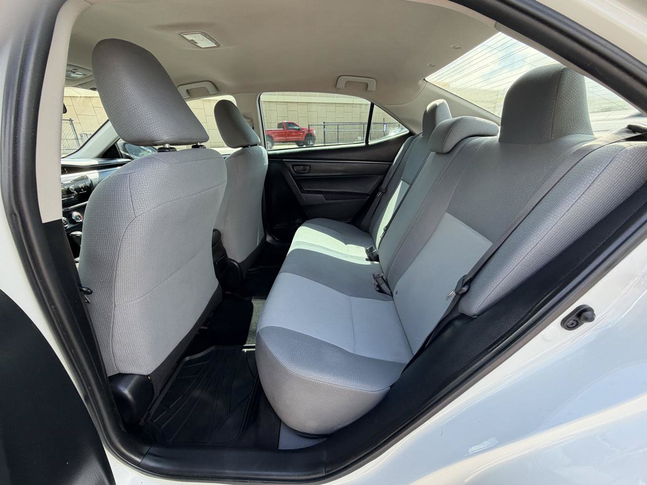 Used 2014 Toyota Corolla L FWD image 8