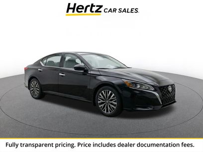 Used 2025 Nissan Altima 2.5 SV