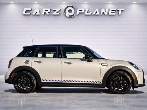 Used 2022 MINI Cooper S image 2