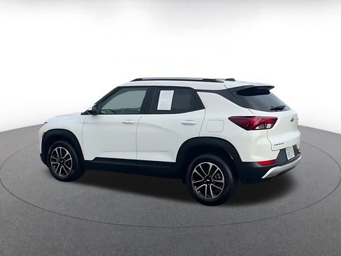 Used 2025 Chevrolet TrailBlazer LT image 10