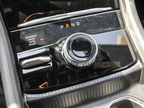 New 2025 Jeep Grand Cherokee Limited image 21