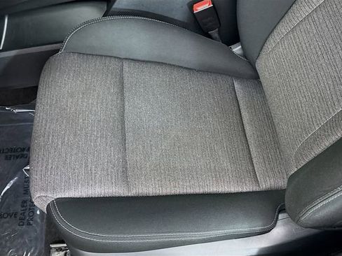 Used 2023 Nissan Rogue SV image 18