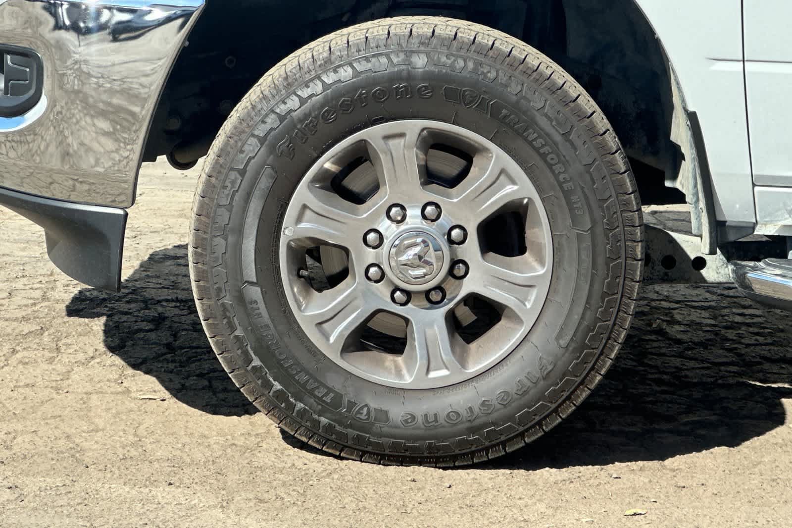 Used 2024 RAM 2500 Big Horn AWD/4WD image 12