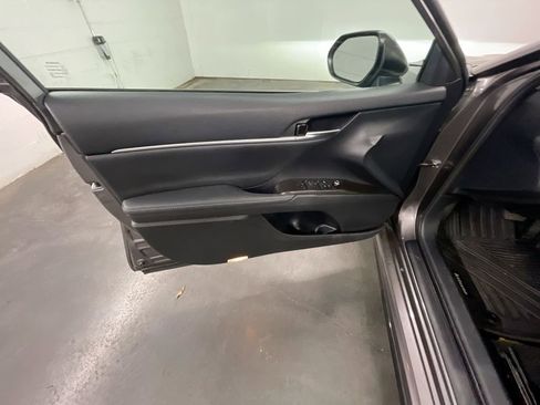 Used 2023 Toyota Camry XSE image 22