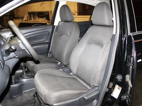 Used 2019 Nissan Versa S Plus FWD image 19
