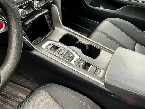 Used 2021 Honda Accord EX image 15