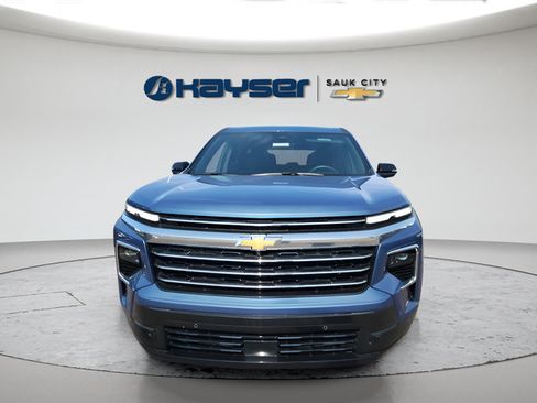 Used 2026 Chevrolet Traverse High Country w/ LPO, Floor Liner Package AWD/4WD image 6