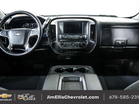Used 2018 Chevrolet Silverado 1500 LT w/ LT Eassist Package image 16