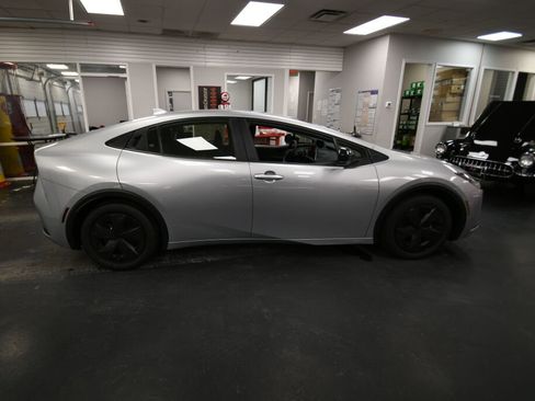 Certified 2024 Toyota Prius LE image 8