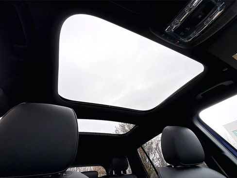 Certified 2021 Mercedes-Benz GLB 250 4MATIC image 17