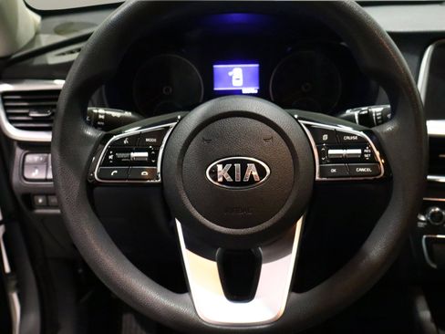 Used 2019 Kia Optima LX image 10