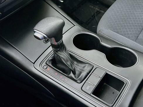 Used 2020 Kia Sorento FWD V6 image 18