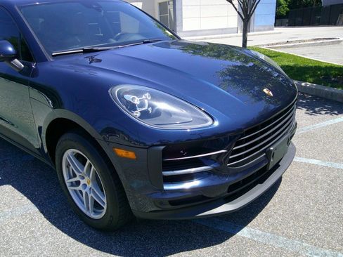 Used 2019 Porsche Macan AWD/4WD image 10