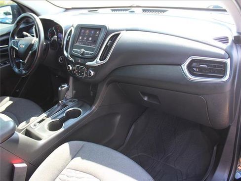 Used 2021 Chevrolet Equinox LT image 21