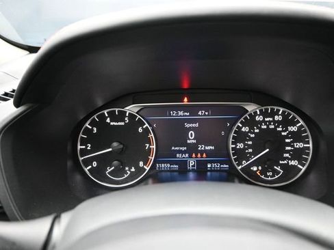 Used 2025 Nissan Altima 2.5 SR FWD image 19