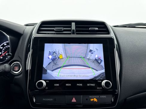 Used 2021 Mitsubishi Outlander Sport SE image 21