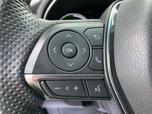 Used 2022 Toyota Avalon XSE image 34