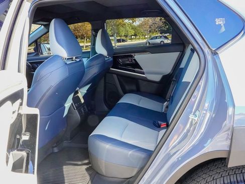 Used 2025 Subaru Solterra Touring w/ Touring Package image 15