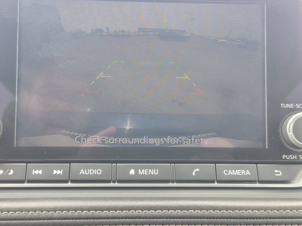 Used 2025 Nissan Rogue SV AWD/4WD image 22