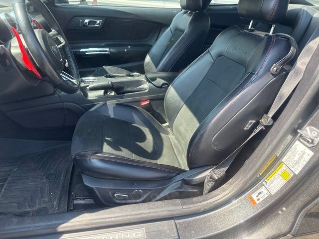 Used 2016 Ford Mustang GT Premium RWD image 9